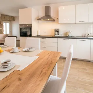  Apartament Tara